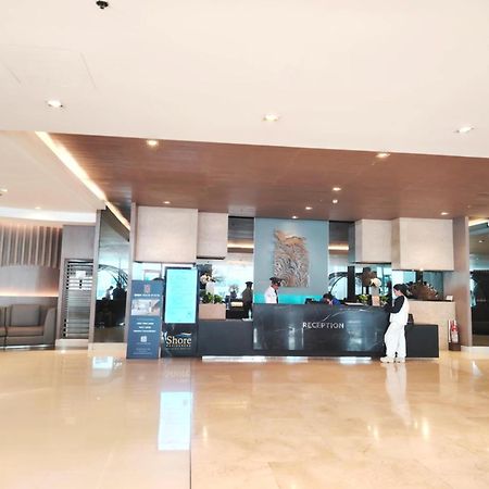 Shore One Condotel At Mall Of Asia, Philippines Pasay Exterior foto