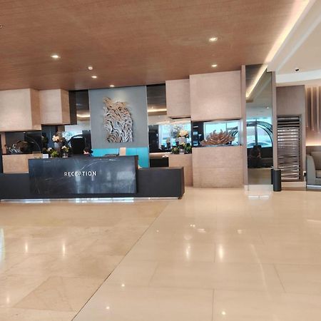 Shore One Condotel At Mall Of Asia, Philippines Pasay Exterior foto