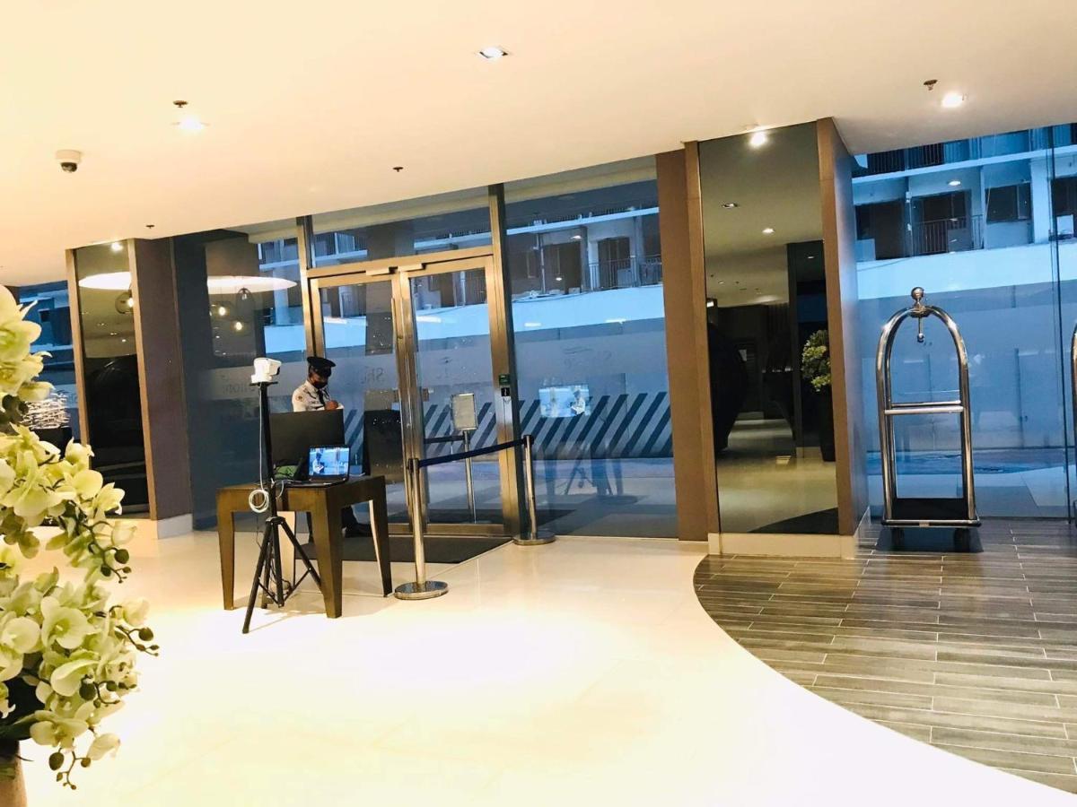 Shore One Condotel At Mall Of Asia, Philippines Pasay Exterior foto