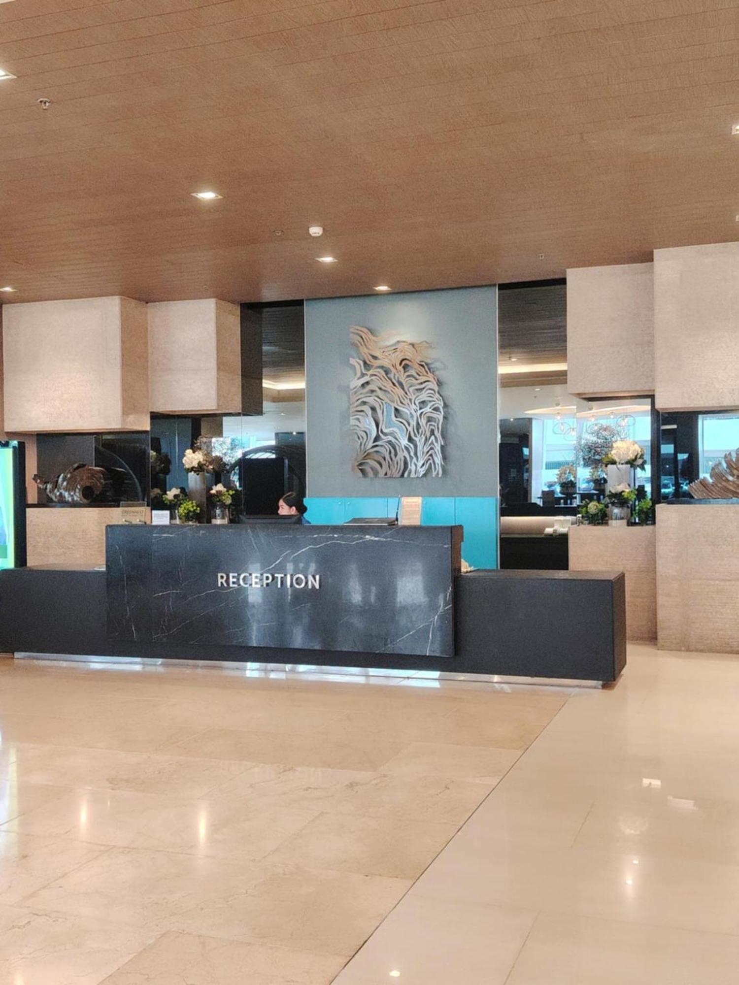 Shore One Condotel At Mall Of Asia, Philippines Pasay Exterior foto